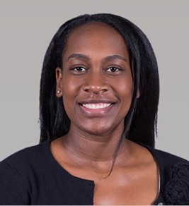 Nina Bracy Headshot